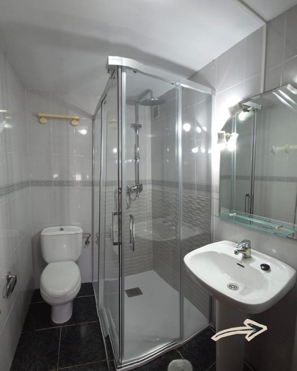 Alojamientos Fermín Bed and Breakfast in Cangas de Onís