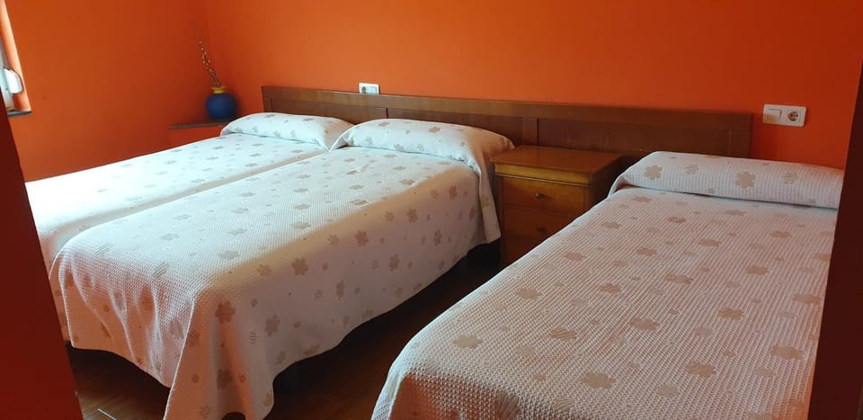 Alojamientos Fermín Bed and Breakfast in Cangas de Onís