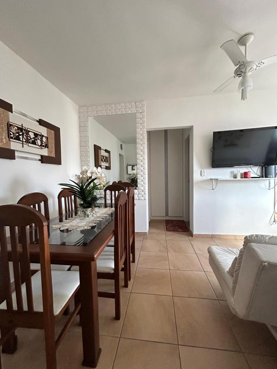 TV and multimedia, Dining area