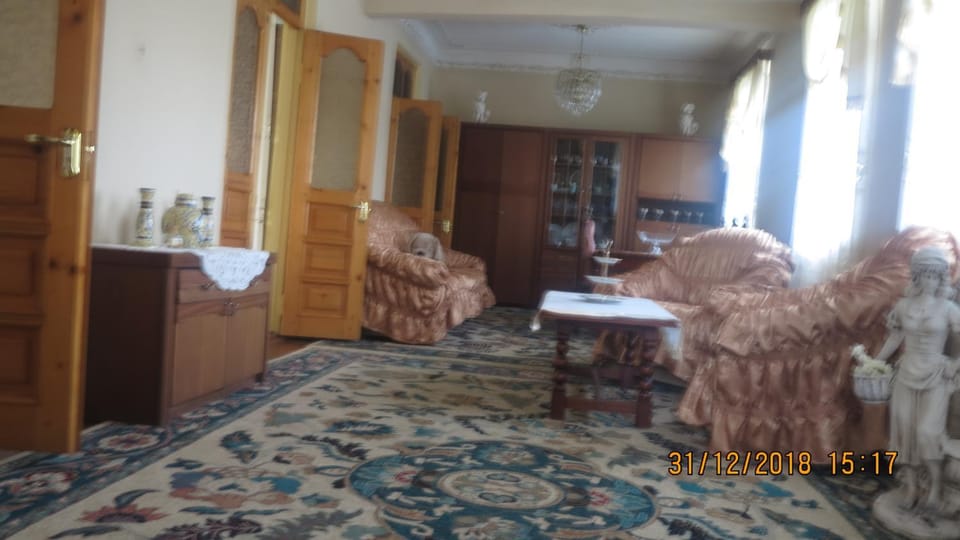 Guest House Gio Bed and Breakfast in Batumi