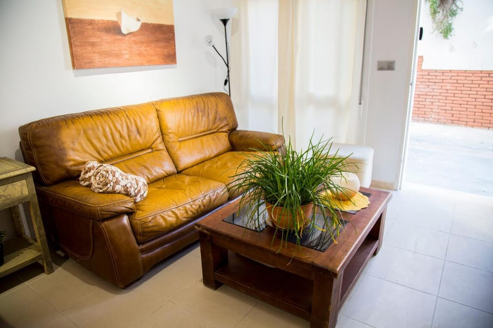 Facade/entrance, Living room