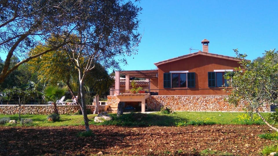 Property building, Garden