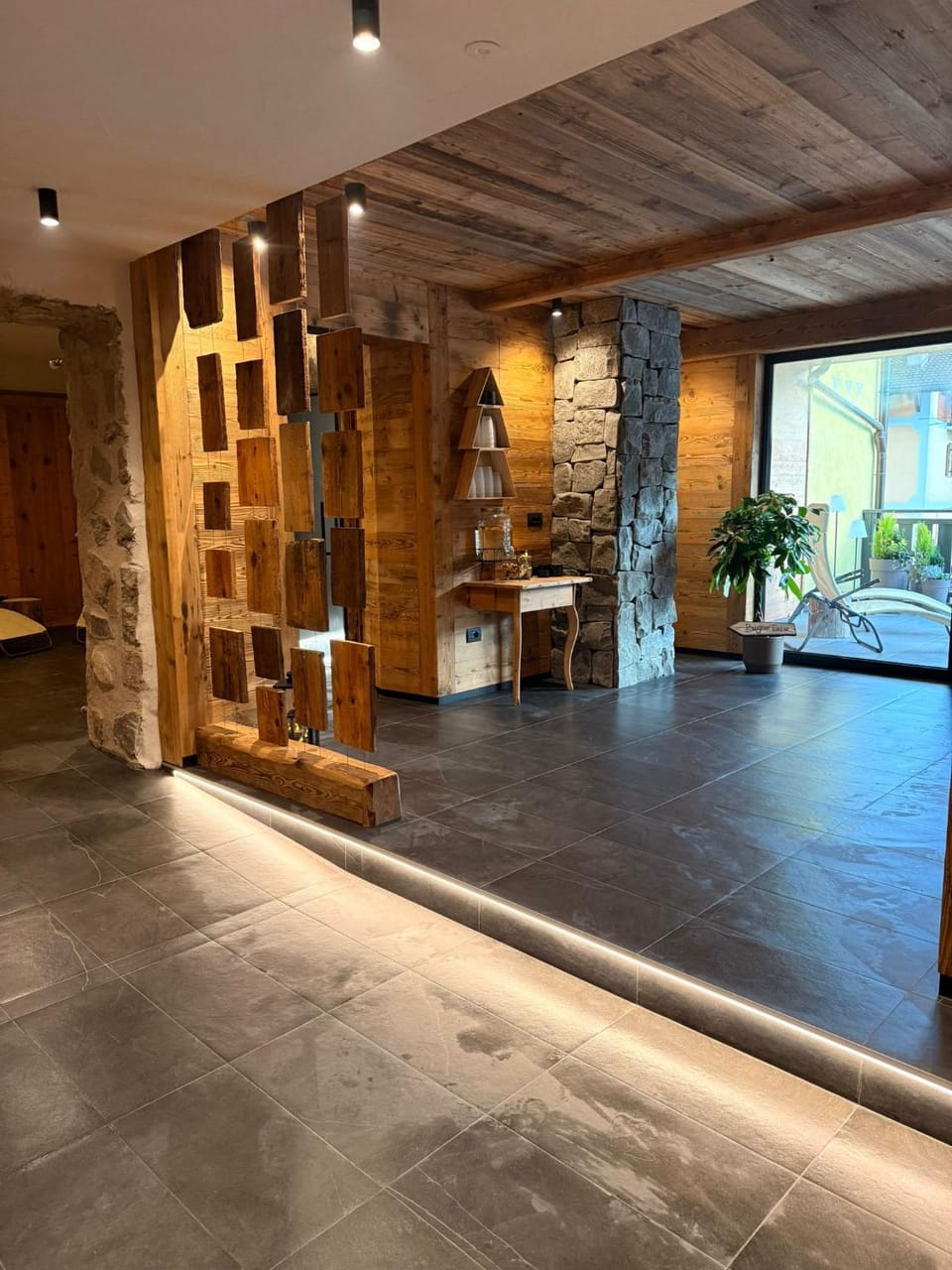 Spa and wellness centre/facilities, Swimming pool