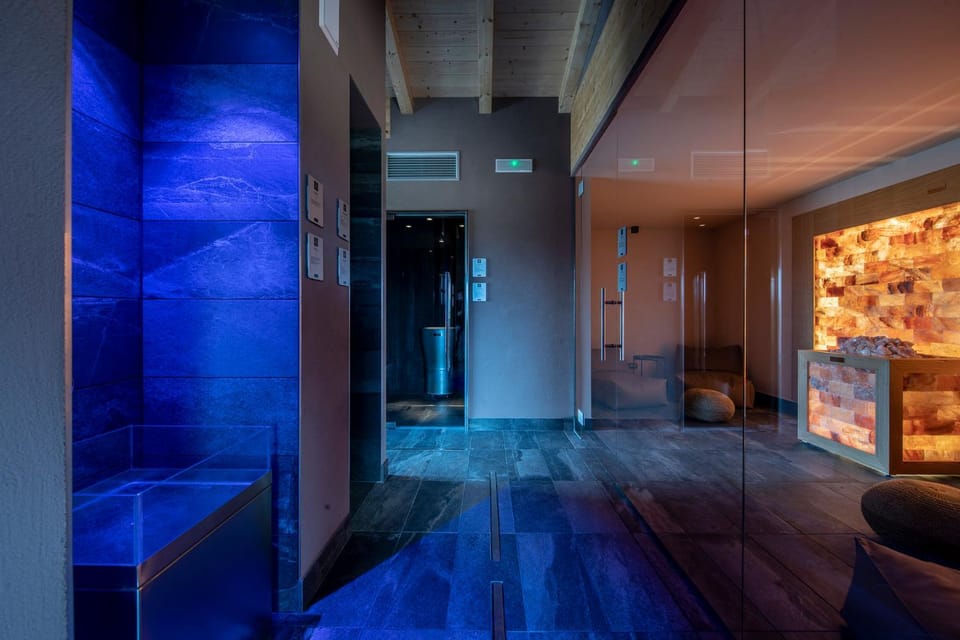 Sauna, Steam room, Spa and wellness centre/facilities