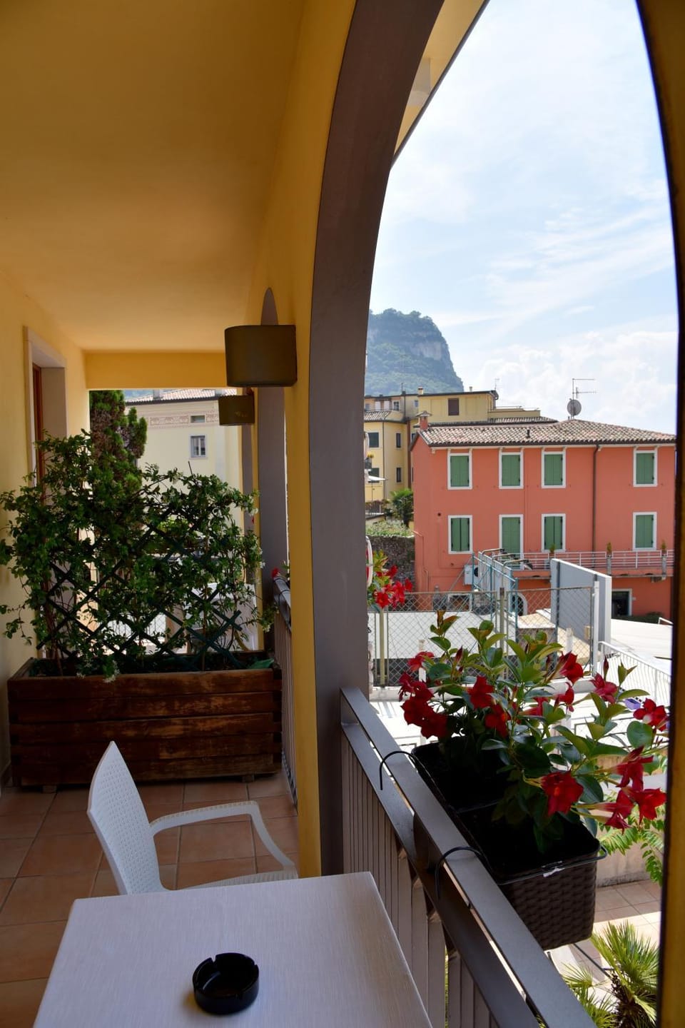 Hotel Ristorante Miralago Hotel in Garda