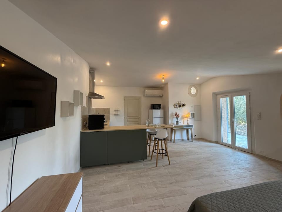 Le Mas des Baux Bed and Breakfast in Bédoin