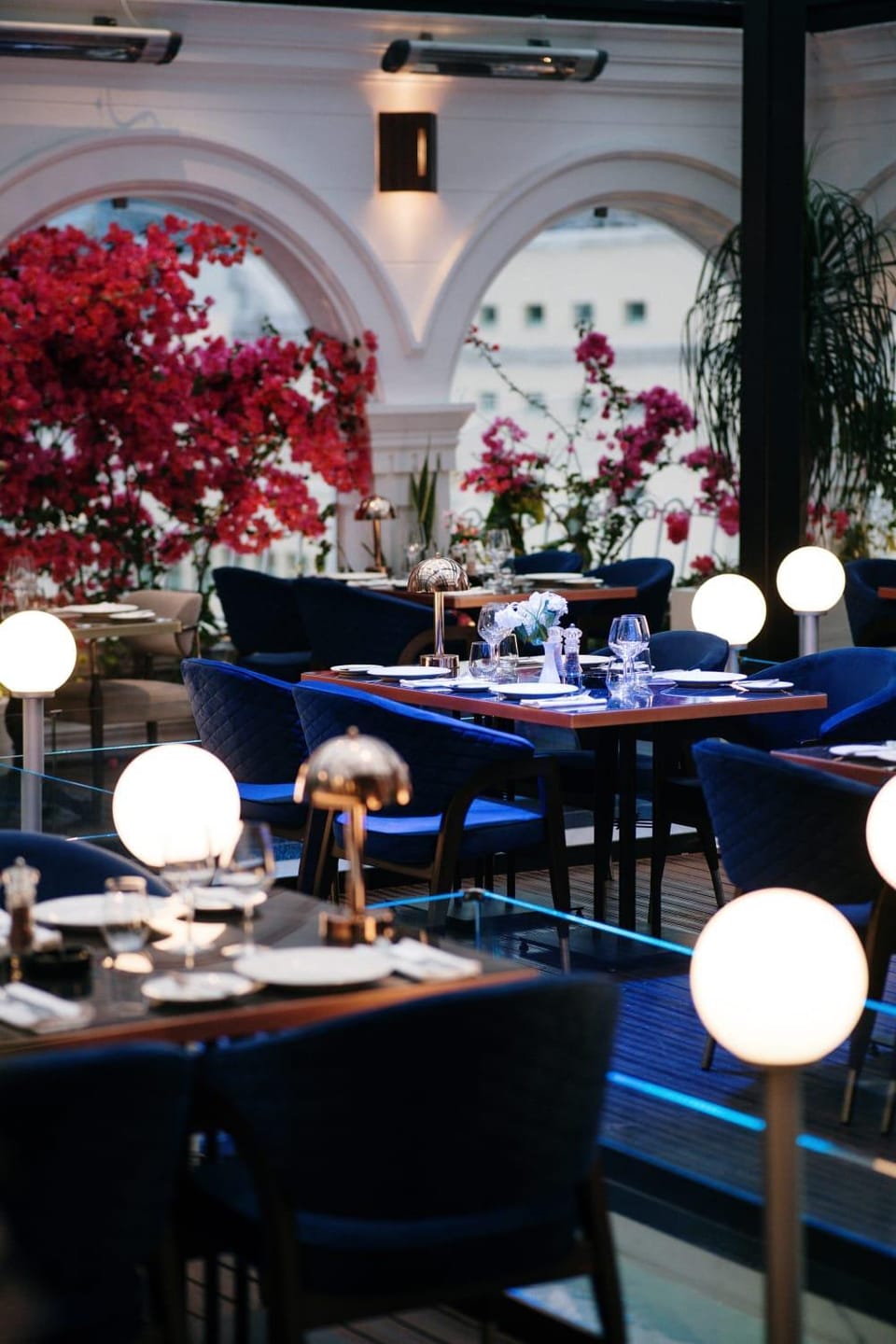 Restaurant/places to eat