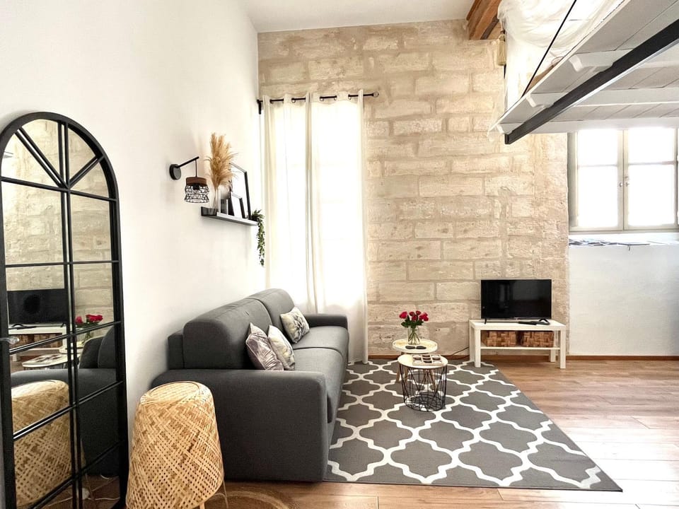 Mini-loft, Clos des Arts - parking gratuit Apartment in Avignon