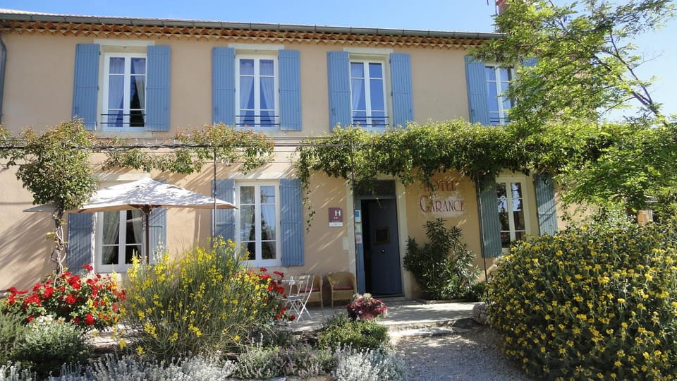 Property building, Spring, Day, Garden, Garden, Garden view