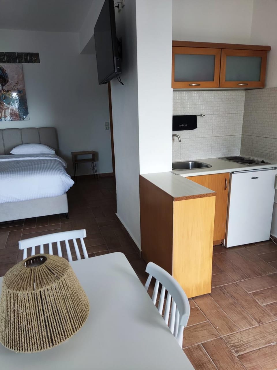 Helen's 11 boutique Apartment hotel in Sporades, Greece