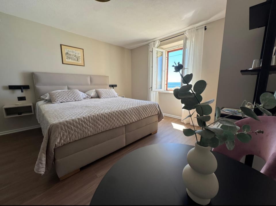 Accommodation Stella Mare Apartment in Bol
