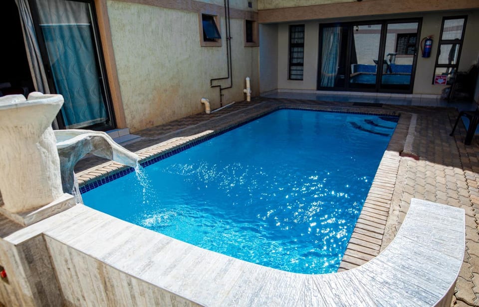 Pillacol Guest House Apartment in Zimbabwe