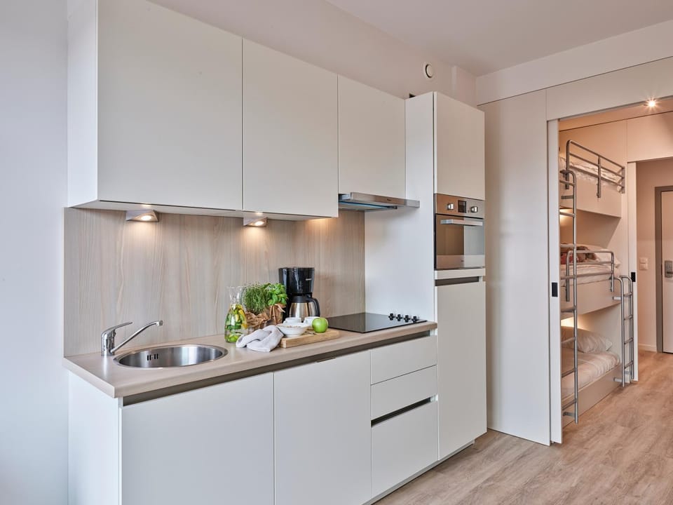 Kitchen or kitchenette