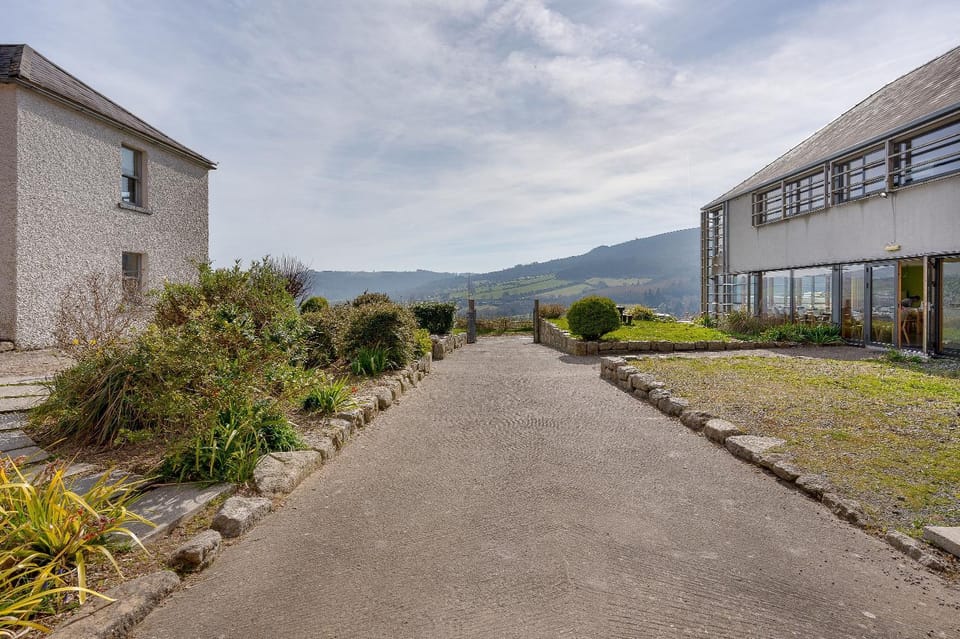 Property building, Garden, Mountain view