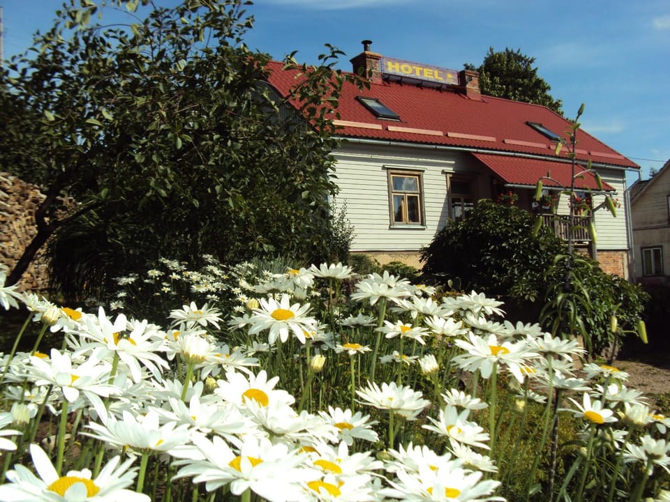 Facade/entrance, Day, Summer, Garden, View (from property/room), Other
