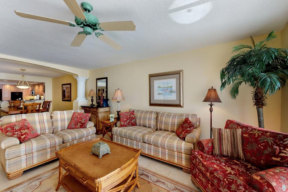 La Contessa 507 House in North Redington Beach