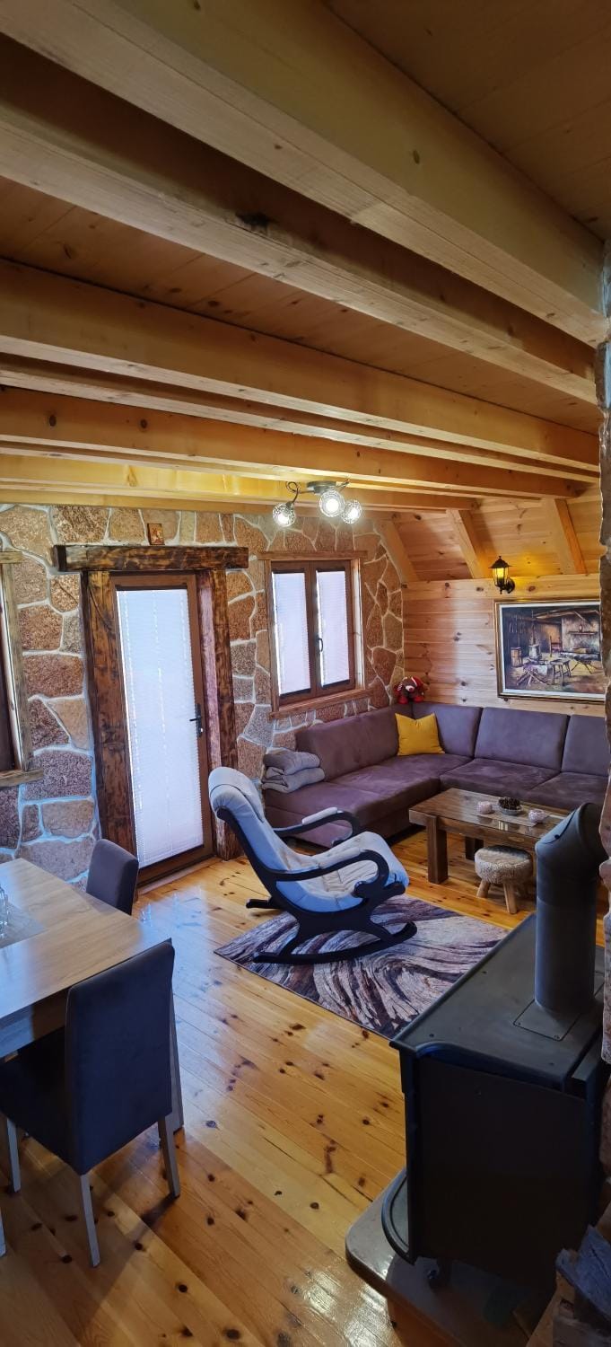 Planinska kuca House in Zlatibor District, Serbia