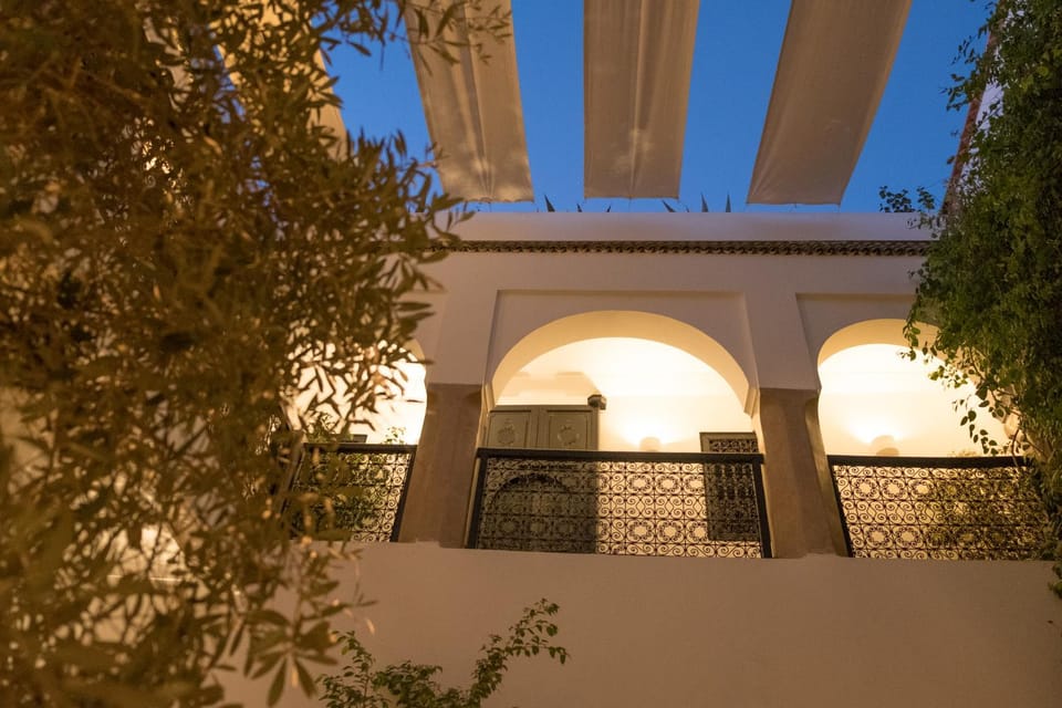Property building, Night, Balcony/Terrace