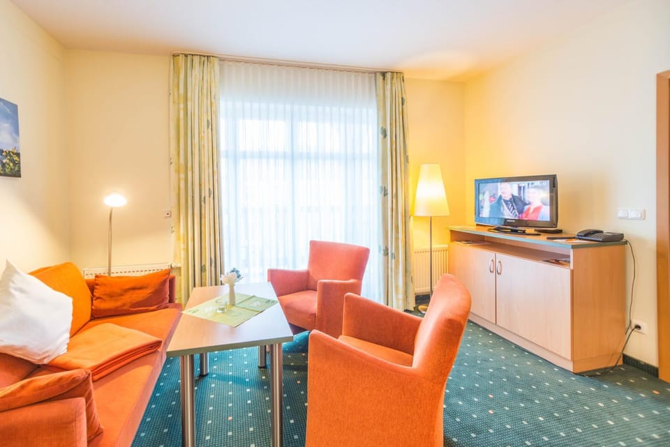 Living room, Photo of the whole room