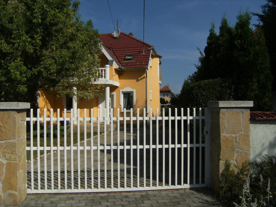 Ferienhaus Nr 2A House in Balatonszárszó