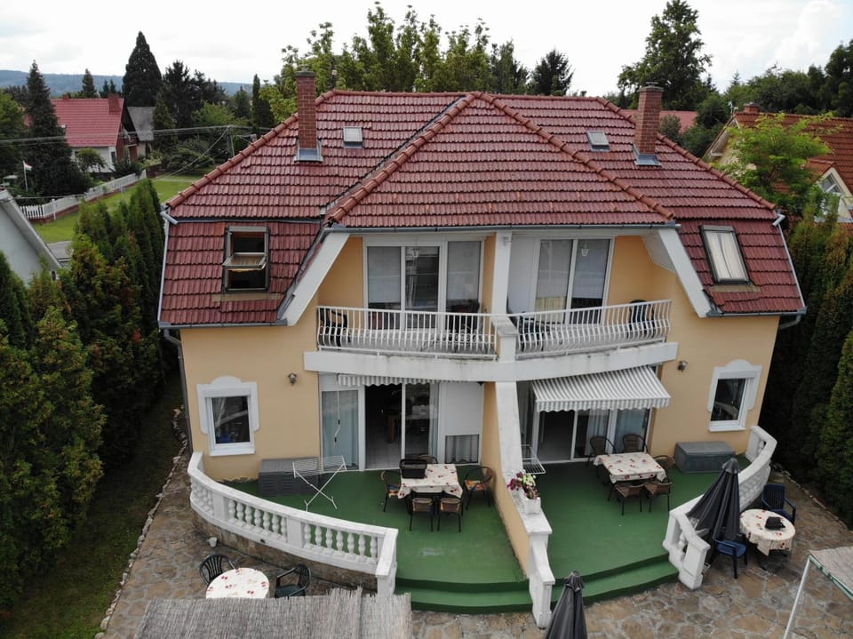 Ferienhaus Nr 2A House in Balatonszárszó
