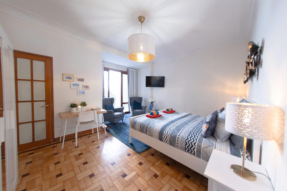 Bed, Photo of the whole room