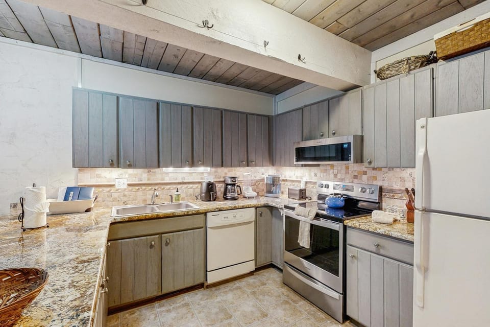 Interlochen #B9 Apartment in Vail