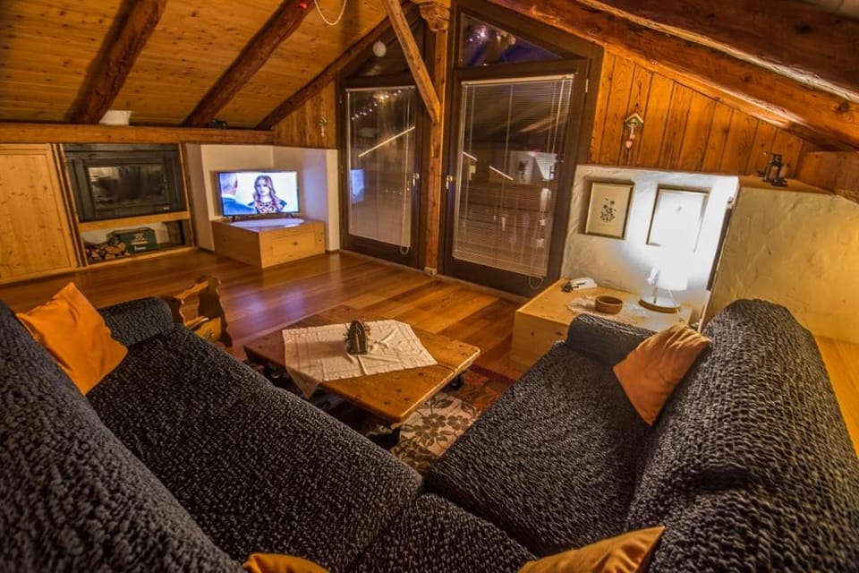 Tabiè Dli Cuuntini Chalet in Veneto