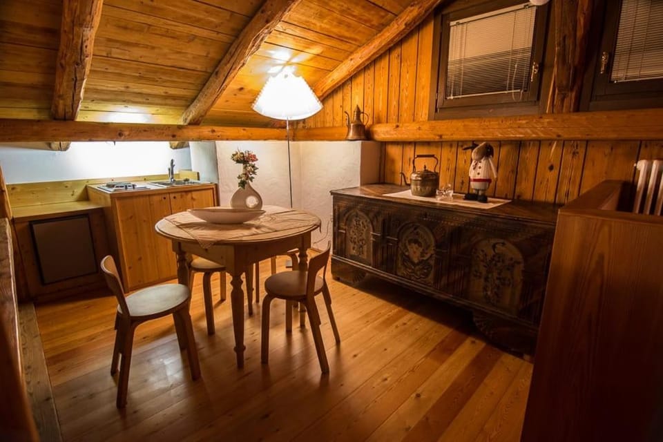 Tabiè Dli Cuuntini Chalet in Veneto