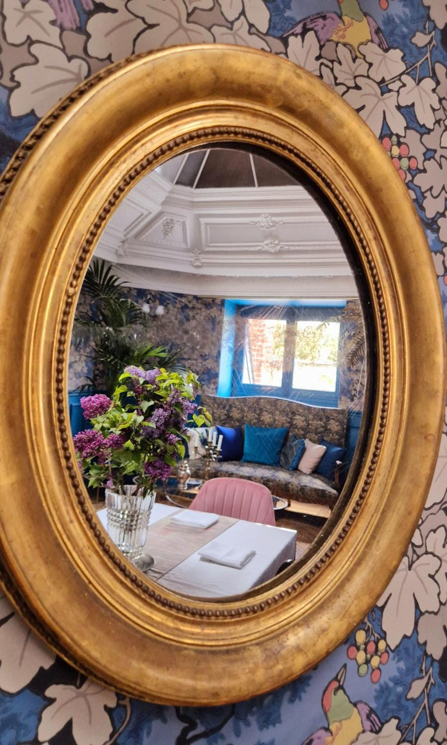 Living room, Decorative detail