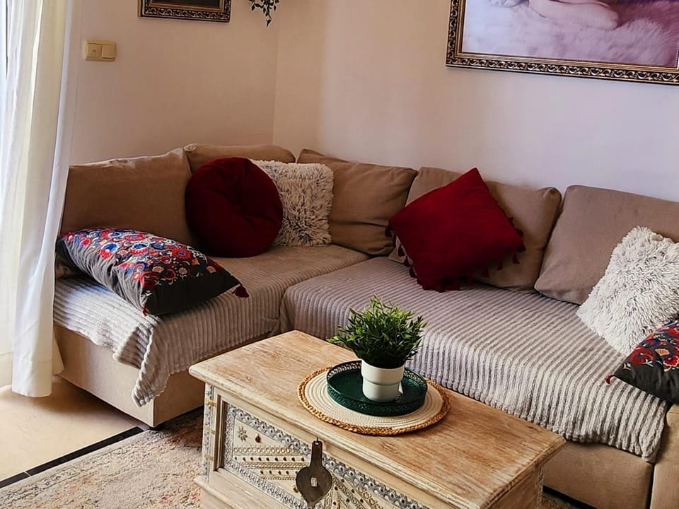 FIRST Beach line Apartment in Marbella