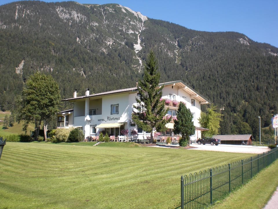 Property building, Property building, Day