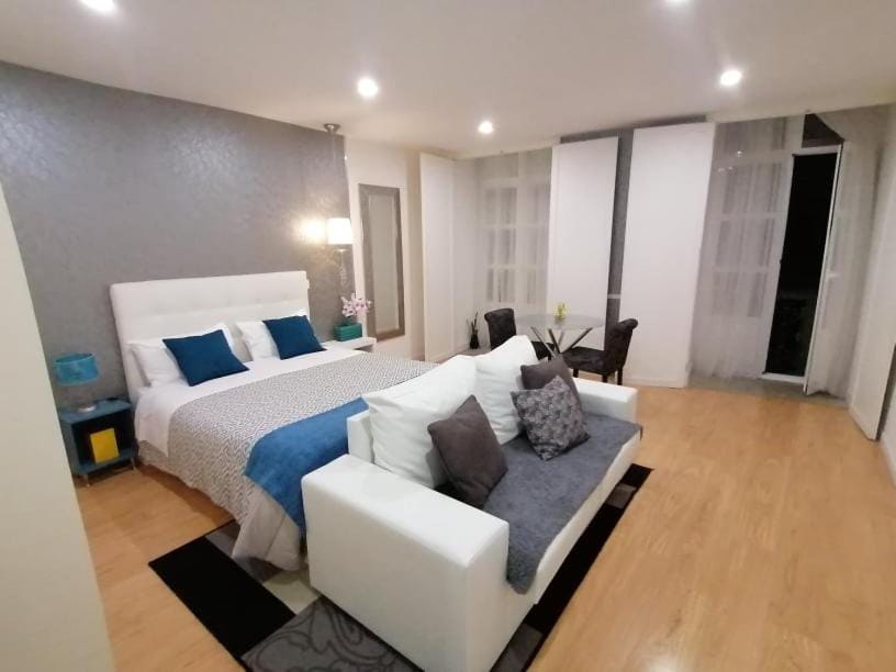 Be Happy in Porto Apartment in Porto