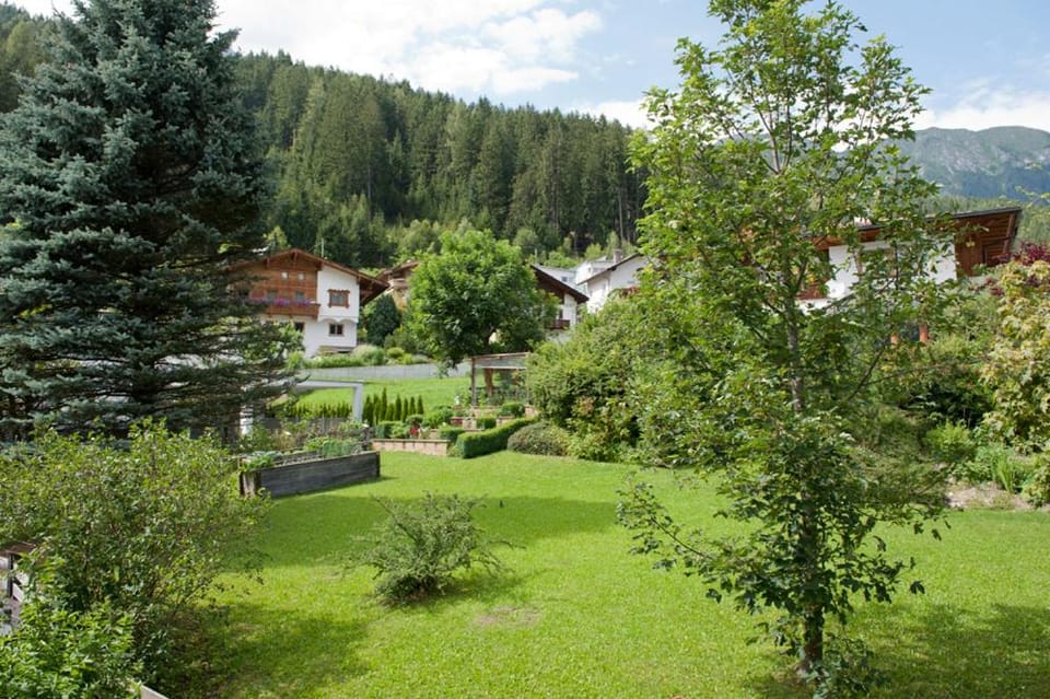View (from property/room), Garden view