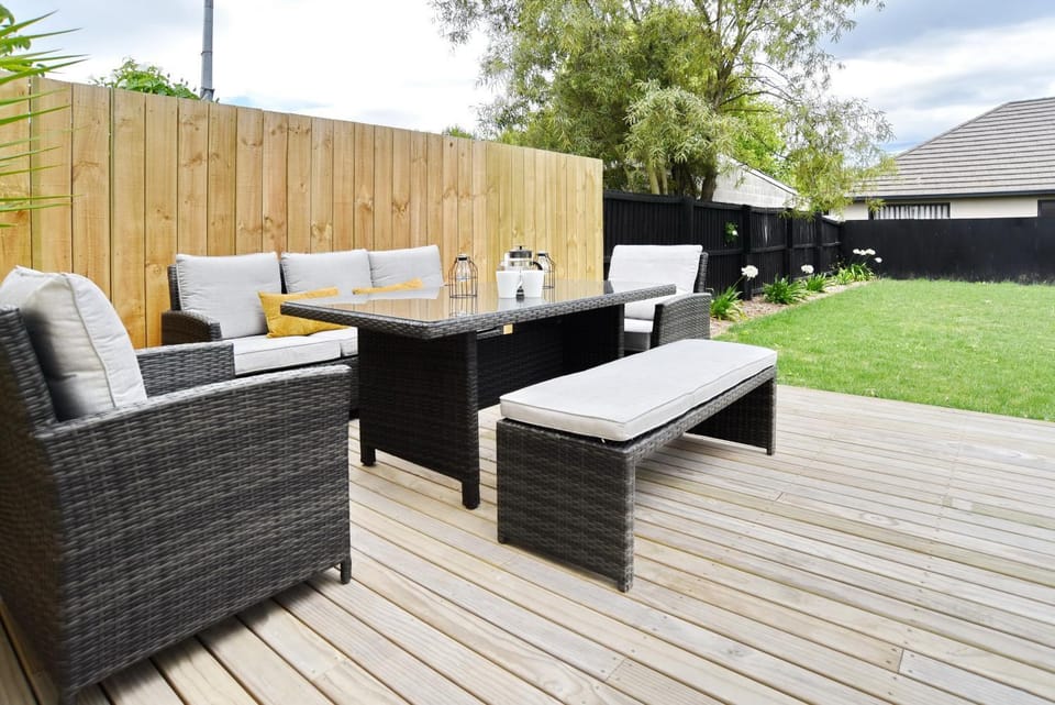 Garden, Balcony/Terrace