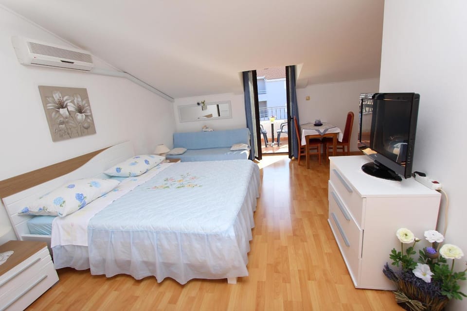Balcony/Terrace, Bedroom