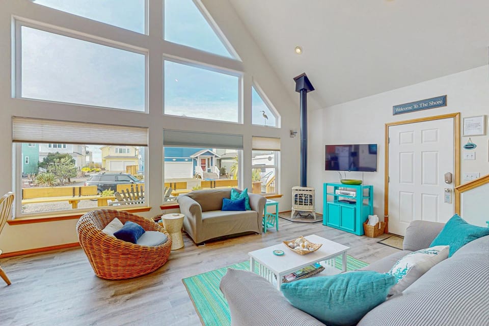 Blue Wave Cottage House in Pacific Beach