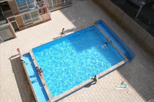 Swimming pool, Swimming pool