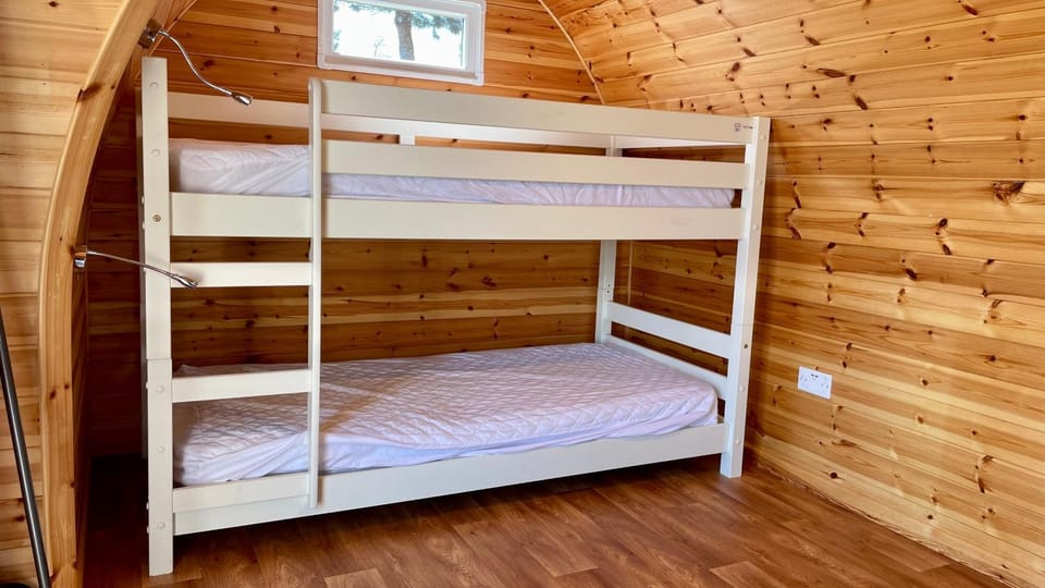 bunk bed