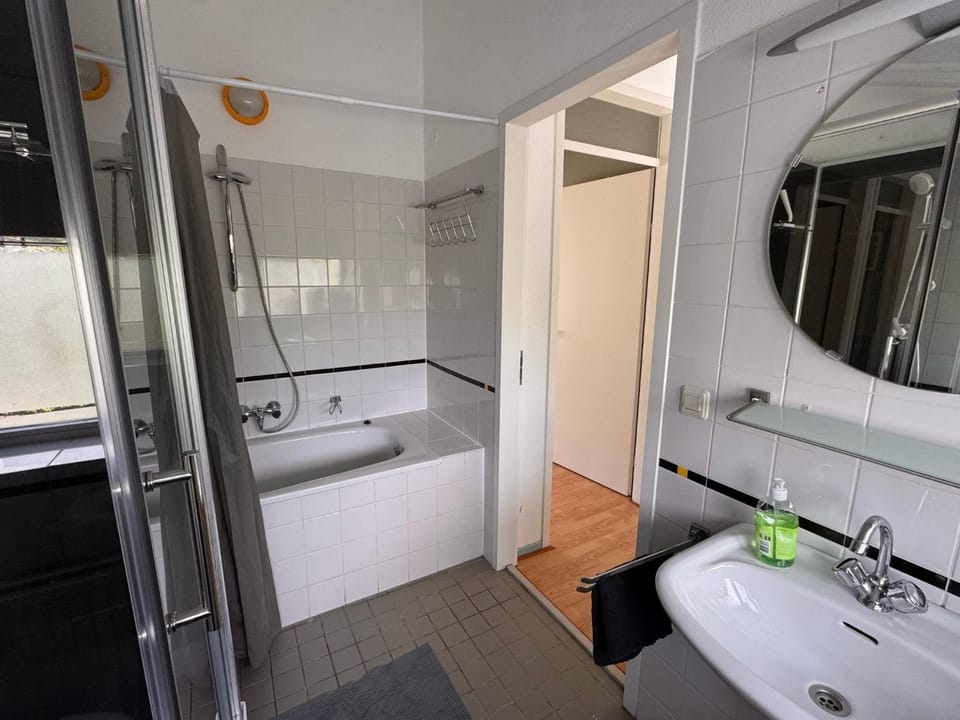 Family house next to train and close to Amsterdam and Schiphol Apartment in Flevoland, Netherlands