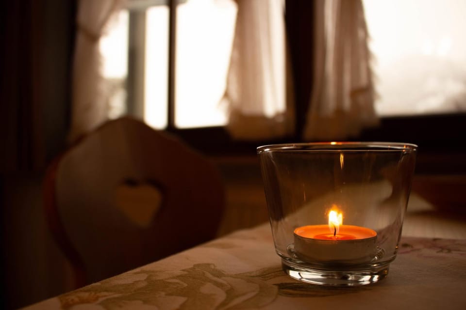 Living room, Photo of the whole room