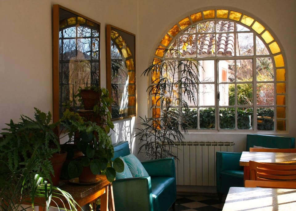 Seating area