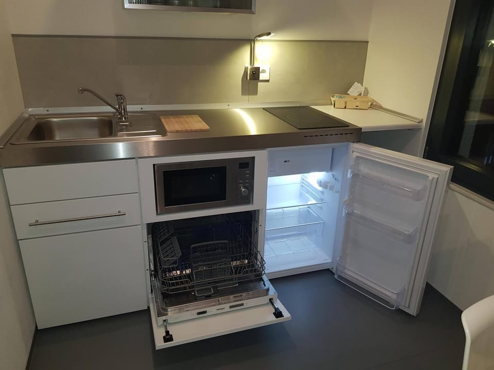Kitchen or kitchenette, Decorative detail