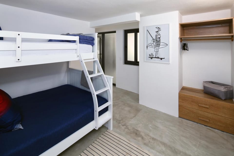 bunk bed