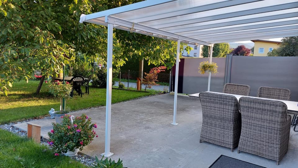 Garden, Garden, Balcony/Terrace, Garden view