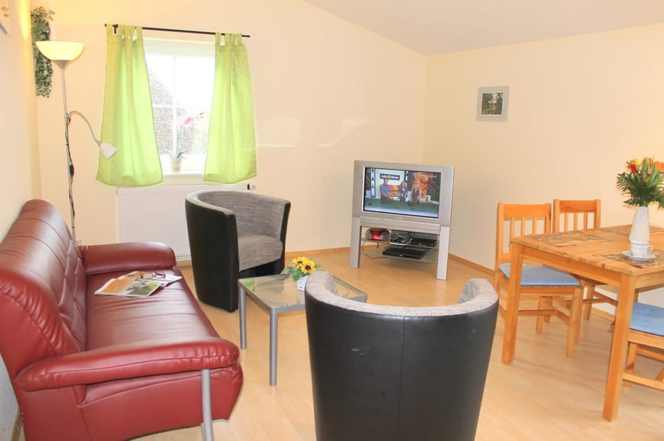"Hof Triangel - Whg 1" - Bauernhofurlaub Apartment in Ostholstein
