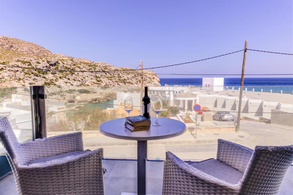 Balcony/Terrace, Mountain view, Sea view