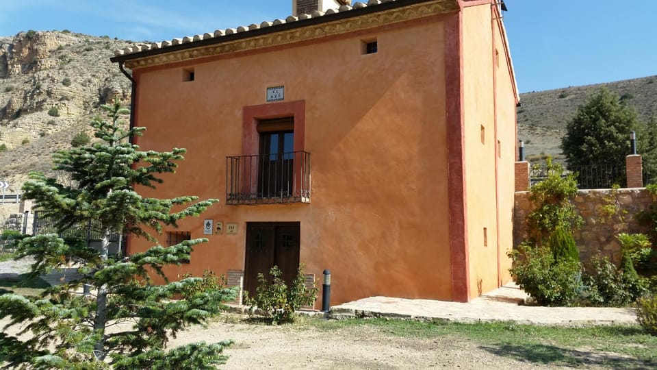 CASA EL AZUD House in Valencian Community