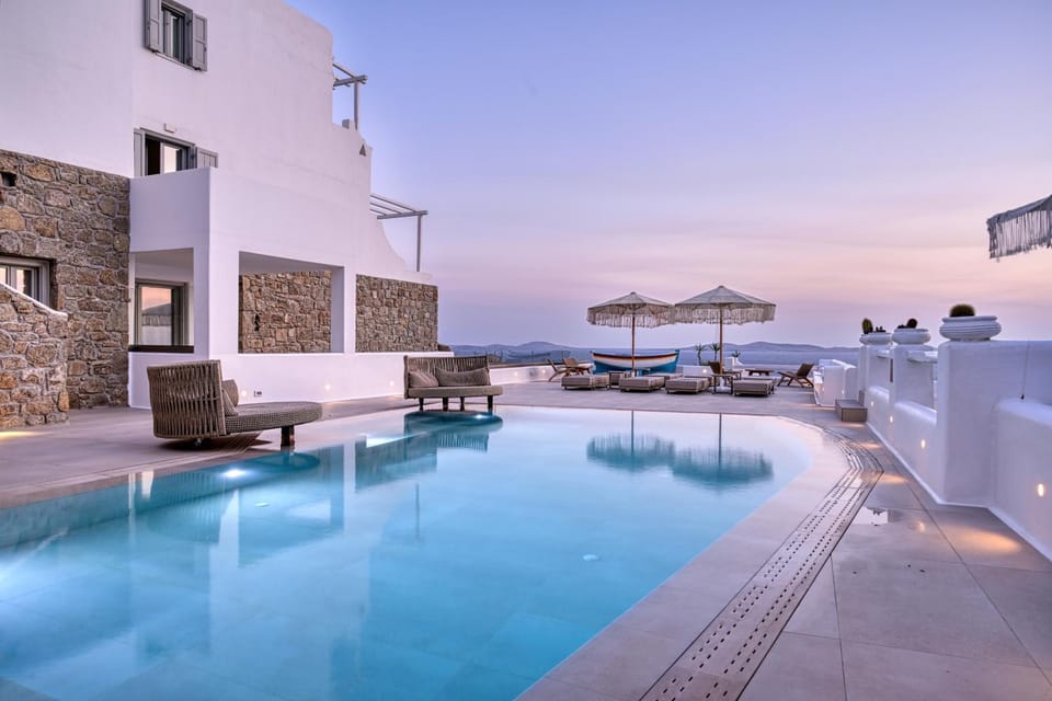 Property building, Swimming pool