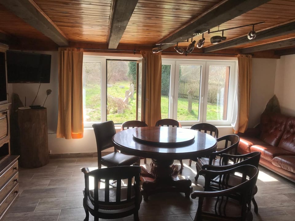 NA SAMOTĚ U LESA House in South Bohemian Region